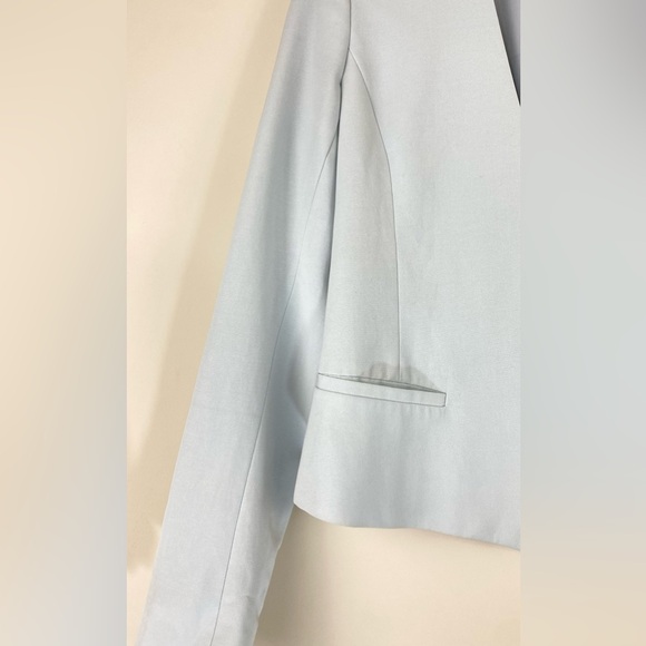 THEORY Viviette Open Front Cropped Blazer Jacket light blue women’s Size 2 - Picture 4 of 8